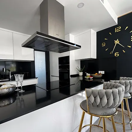 Golden View Atalaya Апартаменти