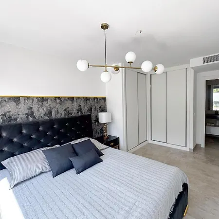 Golden View Atalaya Apartment *