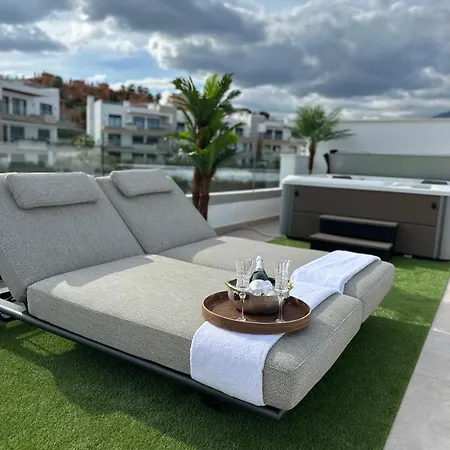 Golden View Atalaya