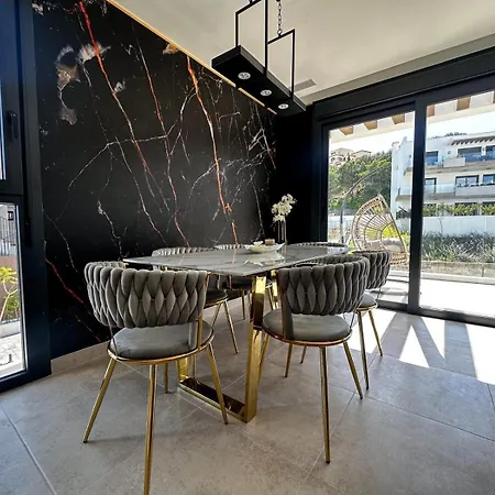 Golden View Atalaya Apartament *